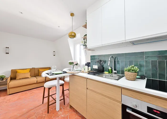 Apartment Montparnasse Stylish Netflix